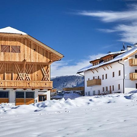 Huberhof Lägenhet San Lorenzo di Sebato Exteriör bild